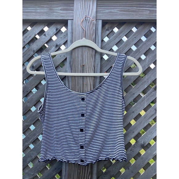 Forever 21 Striped Button-Up Crop Tank (Med) - Picture 3 of 7